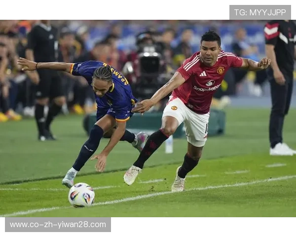 通过足球梗猜球星身份挑战 趣味解读明星球员背后的独特特点